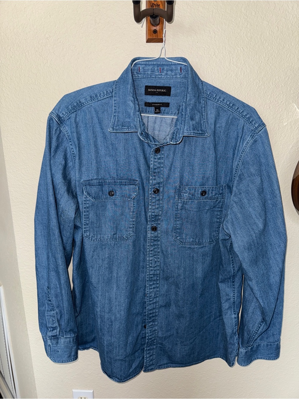 Banana Republic Men's Denim Shirt Jacket in Blue